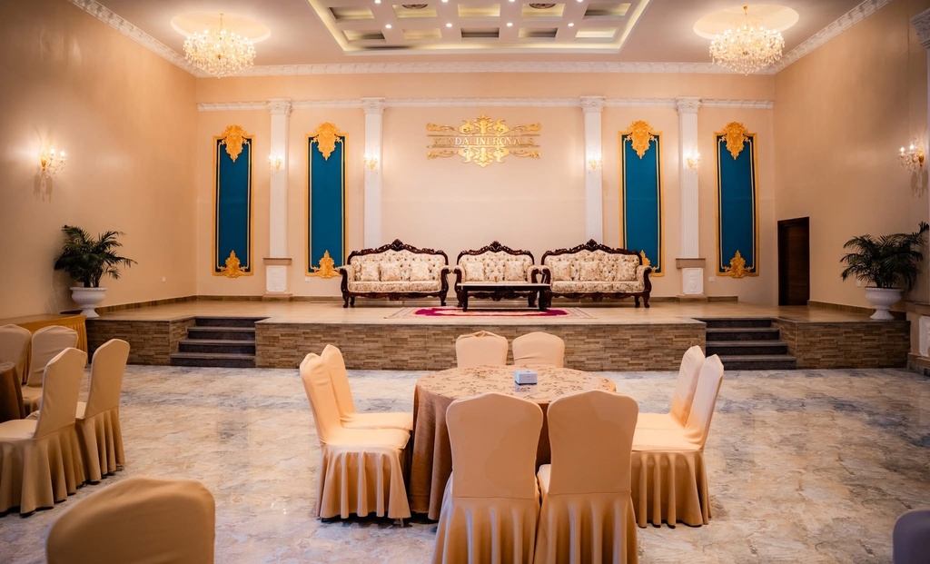 Hall view 3